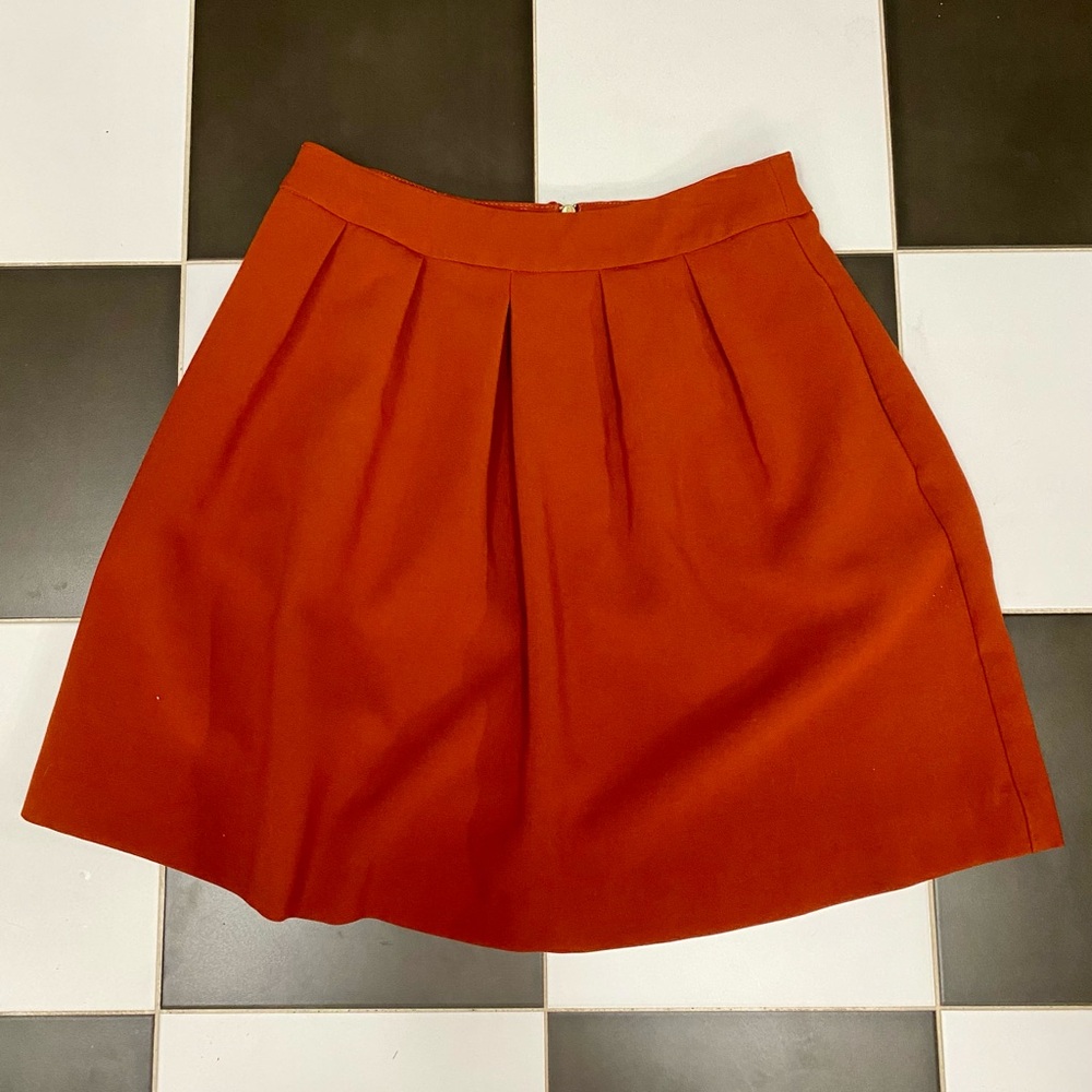 Stradivarius A-Line Skirt With Gold Zipper & Pockets Size US 4